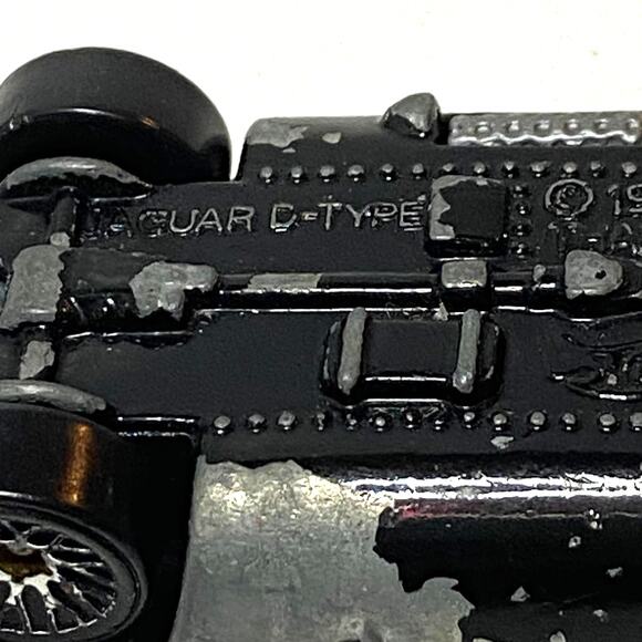 Hot Wheels Jaguar D Type Huffman Hawks Diecast Car HW Treasure Hunt Series 1999 - Picture 3 of 14